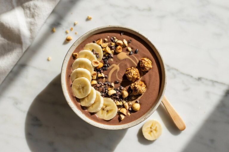 Healthy Nutella Smoothie Bowl
