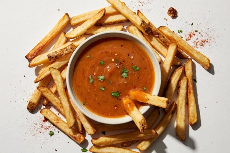 Vegan Cajun Sauce Recipe (Creamy, 1 Minute, No Cooking)